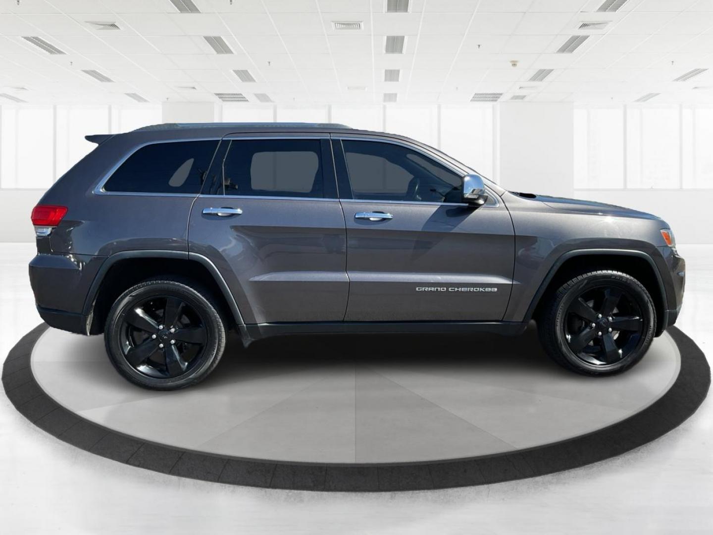 2014 Jeep Grand Cherokee Limited (1C4RJFBG4EC) with an Other engine, located at 1230 East Main St, Xenia, OH, 45385, (937) 908-9800, 39.688026, -83.910172 - 2014 Jeep Grand Cherokee Limited - Photo#1