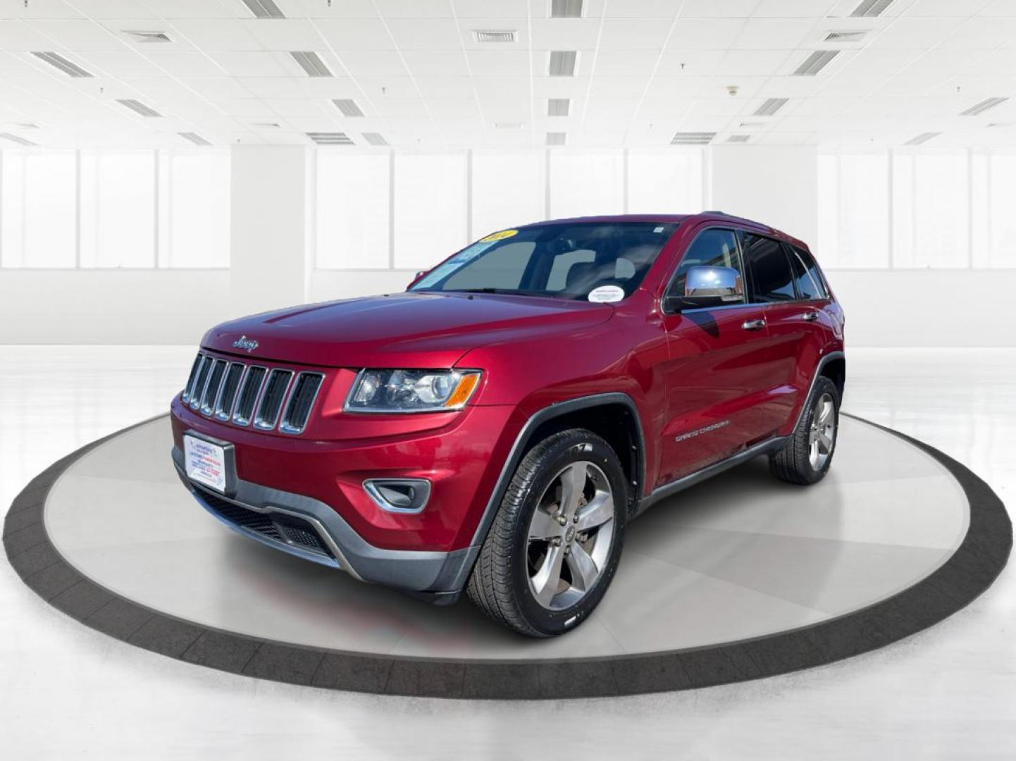2014 Jeep Grand Cherokee Limited (1C4RJFBG5EC) with an 3.6L V-6 DOHC engine, located at 880 E. National Road, Vandalia, OH, 45377, (937) 908-9800, 39.891918, -84.183594 - 2014 Jeep Grand Cherokee Limited - Photo#7