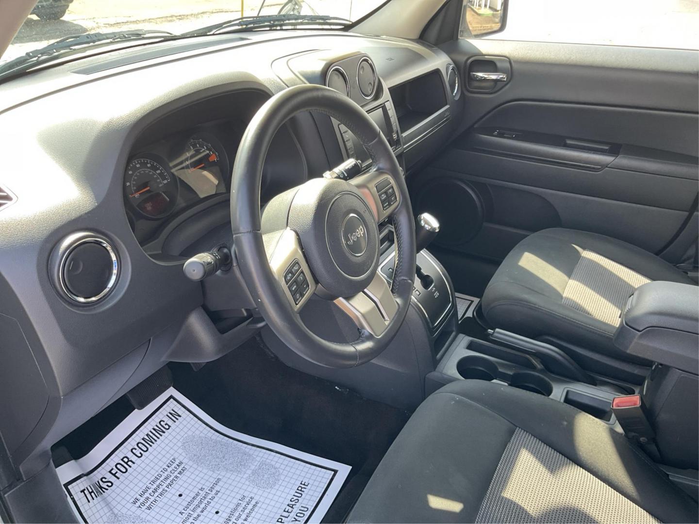 2014 Bright Silver Metallic CC Jeep Patriot Latitude 2WD (1C4NJPFA5ED) with an 2.0L L4 DOHC 16V engine, located at 880 E. National Road, Vandalia, OH, 45377, (937) 908-9800, 39.891918, -84.183594 - 2014 Jeep Patriot Latitude 2WD - Photo#6