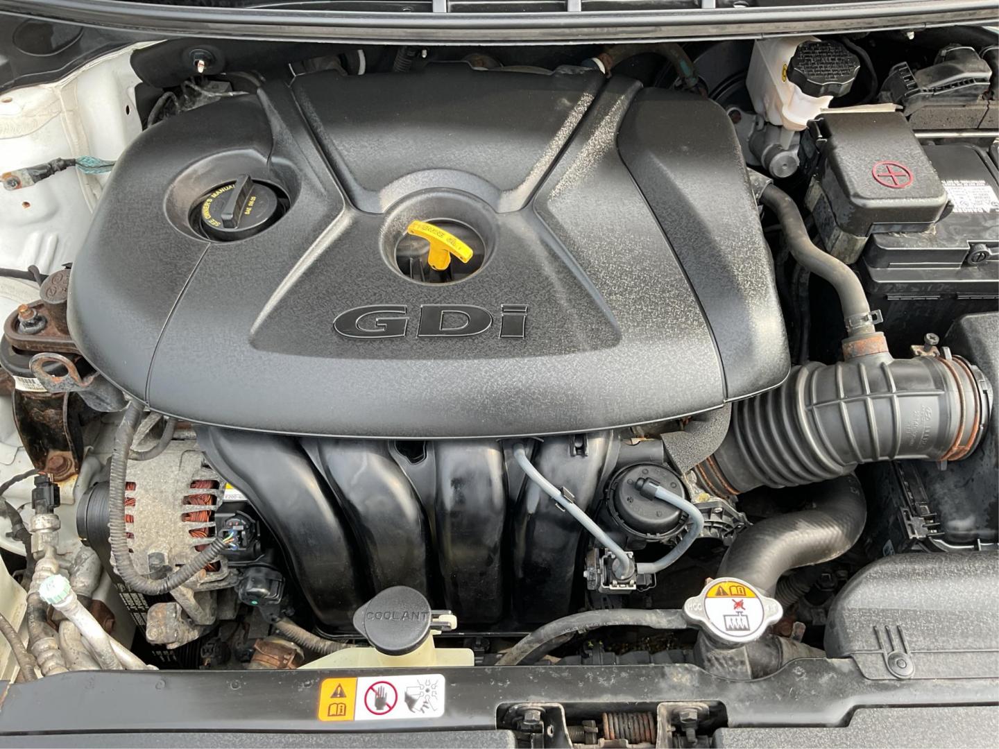 2014 Kia Forte EX (KNAFX4A81E5) with an 2L I-4 gasoline direct injection engine, located at 1099 N County Rd 25A , Troy, OH, 45373, (937) 908-9800, 40.057079, -84.212883 - 2014 Kia Forte EX - Photo#11