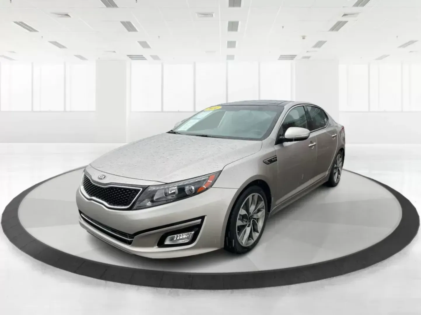 2014 Kia Optima SX Turbo (5XXGR4A63EG) with an Theta II 2L I-4 gasoline direct injection engine, located at 1951 S Dayton Lakeview Rd., New Carlisle, OH, 45344, (937) 908-9800, 39.890999, -84.050255 - 2014 Kia Optima SX Turbo - Photo#5