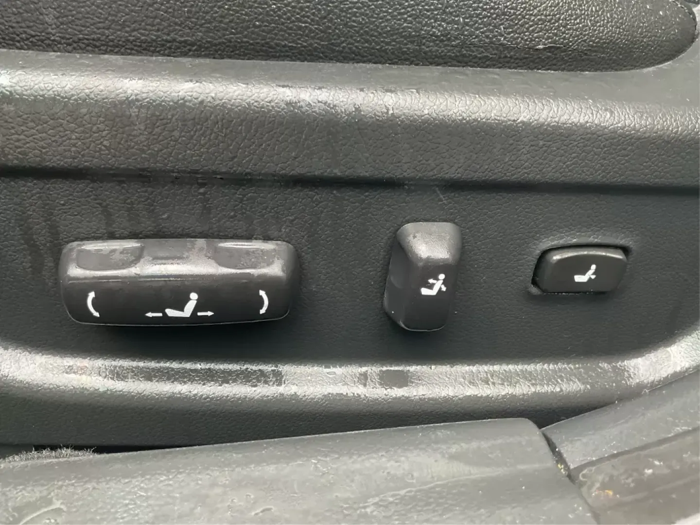 2014 Kia Optima SX Turbo (5XXGR4A63EG) with an Theta II 2L I-4 gasoline direct injection engine, located at 1951 S Dayton Lakeview Rd., New Carlisle, OH, 45344, (937) 908-9800, 39.890999, -84.050255 - 2014 Kia Optima SX Turbo - Photo#16