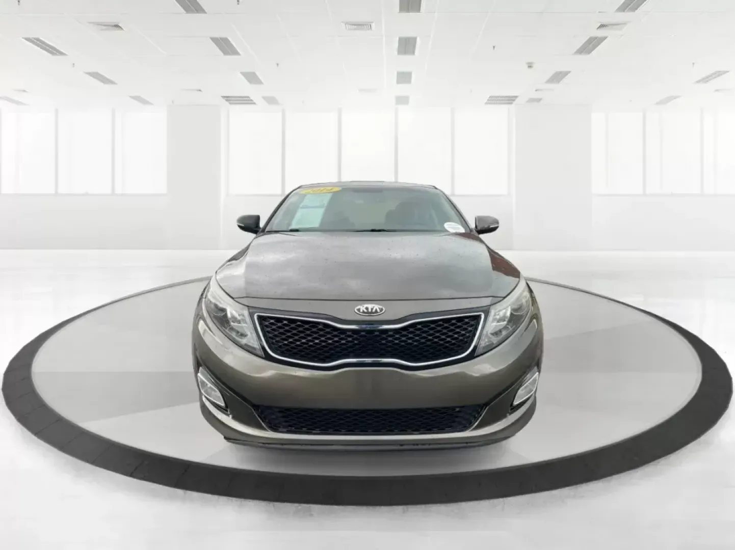 2014 Kia Optima LX (5XXGM4A77EG) with an Theta II 2.4L I-4 gasoline direct injection engine, located at 401 Woodman Dr, Riverside, OH, 45431, (937) 908-9800, 39.760899, -84.123421 - 2014 Kia Optima LX - Photo#6