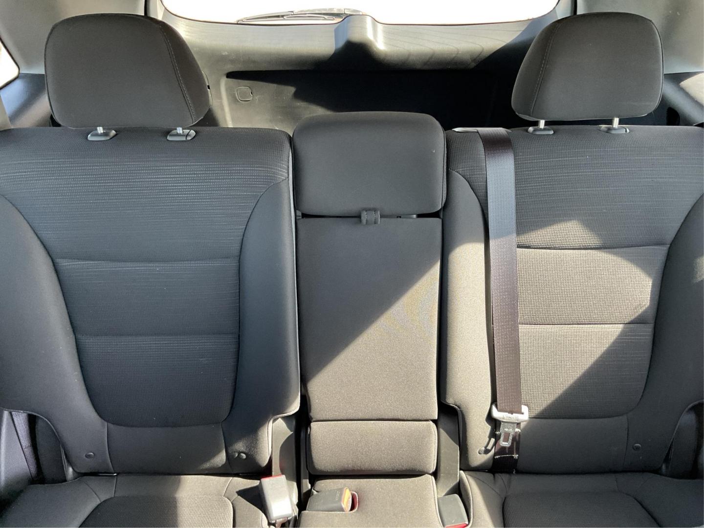 2014 Kia Sorento LX (5XYKT3A69EG) with an 2.4L I-4 gasoline direct injection engine, located at 1951 S Dayton Lakeview Rd., New Carlisle, OH, 45344, (937) 908-9800, 39.890999, -84.050255 - 2014 Kia Sorento LX - Photo#13
