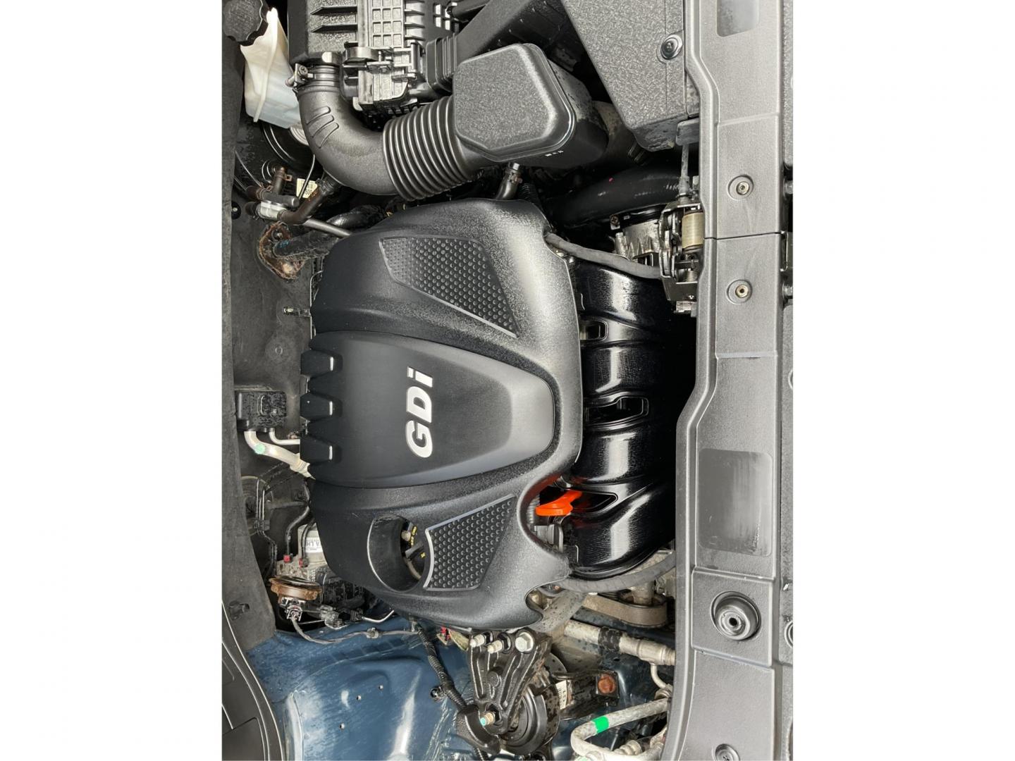 2014 Kia Sorento LX (5XYKT3A66EG) with an 2.4L I-4 gasoline direct injection engine, located at 880 E. National Road, Vandalia, OH, 45377, (937) 908-9800, 39.891918, -84.183594 - 2014 Kia Sorento LX - Photo#10