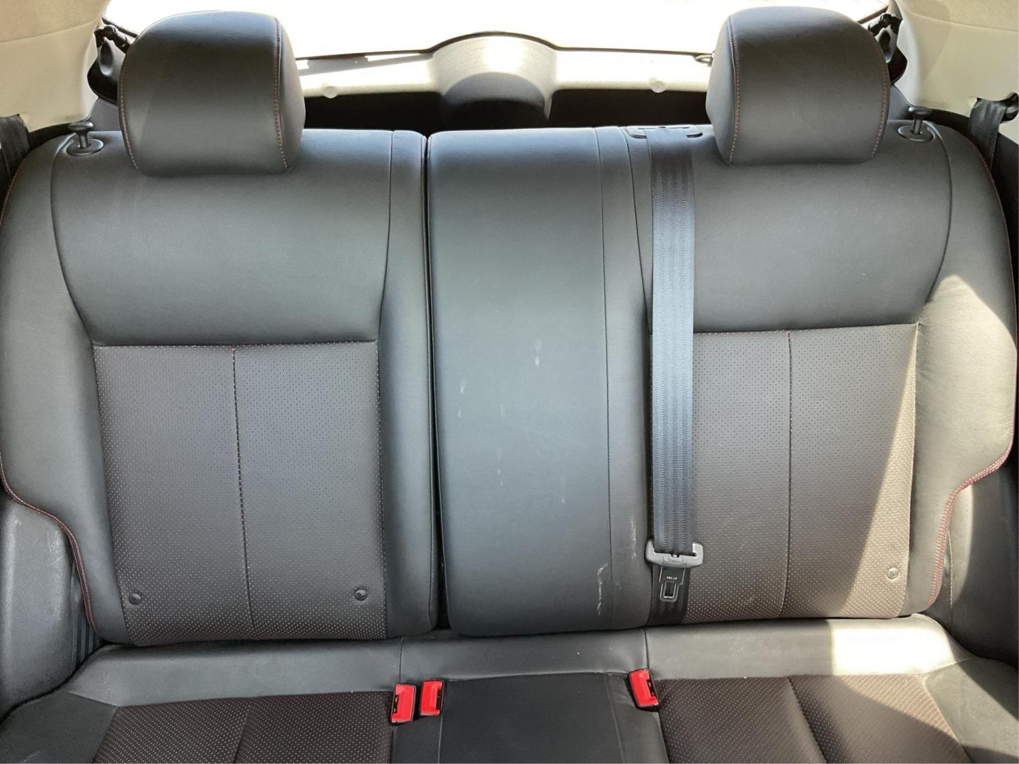 2014 Nissan Juke SL (JN8AF5MV3ET) with an 1.6L I-4 gasoline direct injection engine, located at 1184 Kauffman Ave, Fairborn, OH, 45324, (937) 908-9800, 39.807072, -84.030914 - 2014 Nissan Juke SL - Photo#12