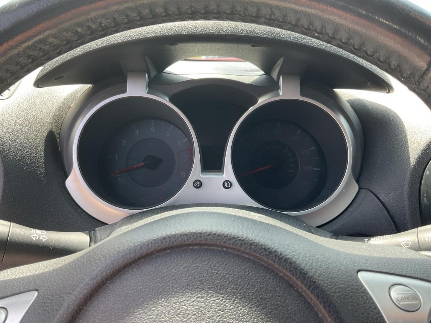 2014 Nissan Juke SL (JN8AF5MV3ET) with an 1.6L I-4 gasoline direct injection engine, located at 1184 Kauffman Ave, Fairborn, OH, 45324, (937) 908-9800, 39.807072, -84.030914 - 2014 Nissan Juke SL - Photo#13