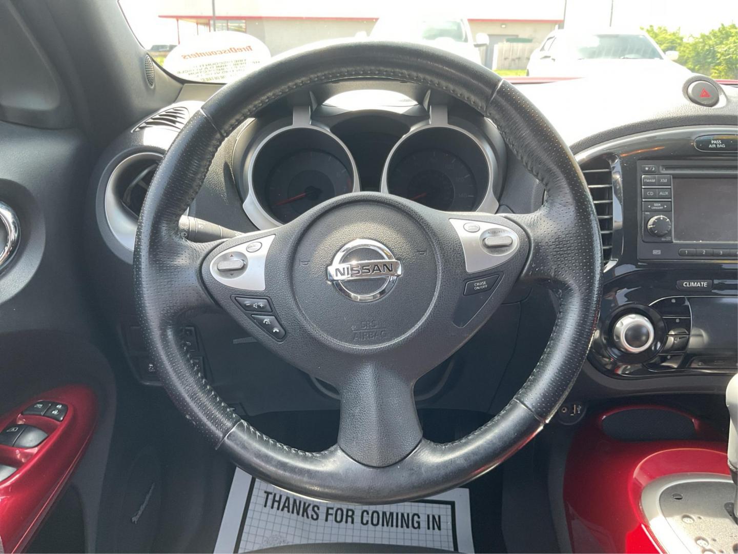 2014 Nissan Juke SL (JN8AF5MV3ET) with an 1.6L I-4 gasoline direct injection engine, located at 1184 Kauffman Ave, Fairborn, OH, 45324, (937) 908-9800, 39.807072, -84.030914 - 2014 Nissan Juke SL - Photo#14