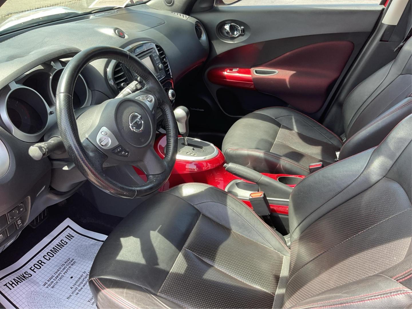2014 Nissan Juke SL (JN8AF5MV3ET) with an 1.6L I-4 gasoline direct injection engine, located at 1184 Kauffman Ave, Fairborn, OH, 45324, (937) 908-9800, 39.807072, -84.030914 - 2014 Nissan Juke SL - Photo#8