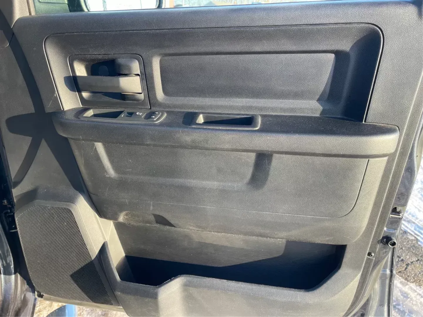 2014 Ram 1500 Tradesman Crew Cab SWB 4WD (3C6RR7KT8EG) with an 5.7L V8 OHV 16V engine, 8-Speed Automatic transmission, located at 1184 Kauffman Ave, Fairborn, OH, 45324, (937) 908-9800, 39.807072, -84.030914 - **Unleash Your Adventurous Spirit with This 2014 Ram 1500 Tradesman Crew Cab in Fairborn, OH!** <br /> <br /> Are you ready to elevate your weekend getaways or daily commutes? This 2014 Ram 1500 Tradesman Crew Cab, available at Advantage Car and Credit, is the perfect companion for anyone seeking a - Photo#18