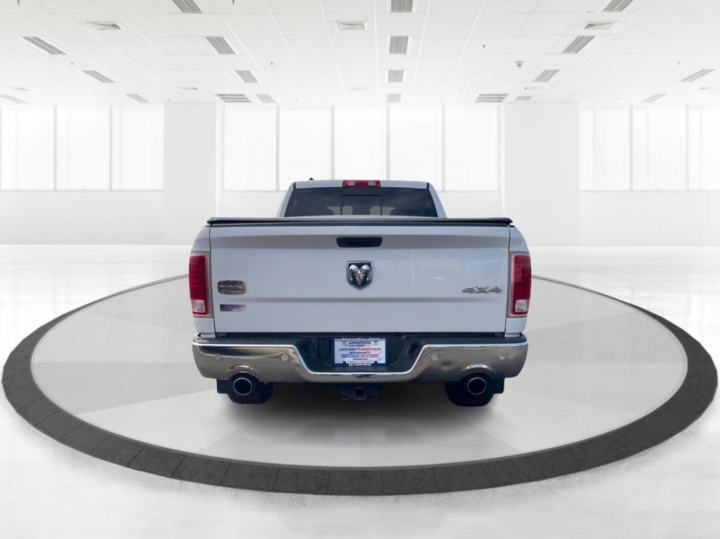 2014 Ram 1500 Longhorn (1C6RR7WT2ES) with an HEMI engine, located at 4508 South Dixie Dr, Moraine, OH, 45439, (937) 908-9800, 39.689976, -84.218452 - 2014 Ram 1500 Longhorn - Photo#3