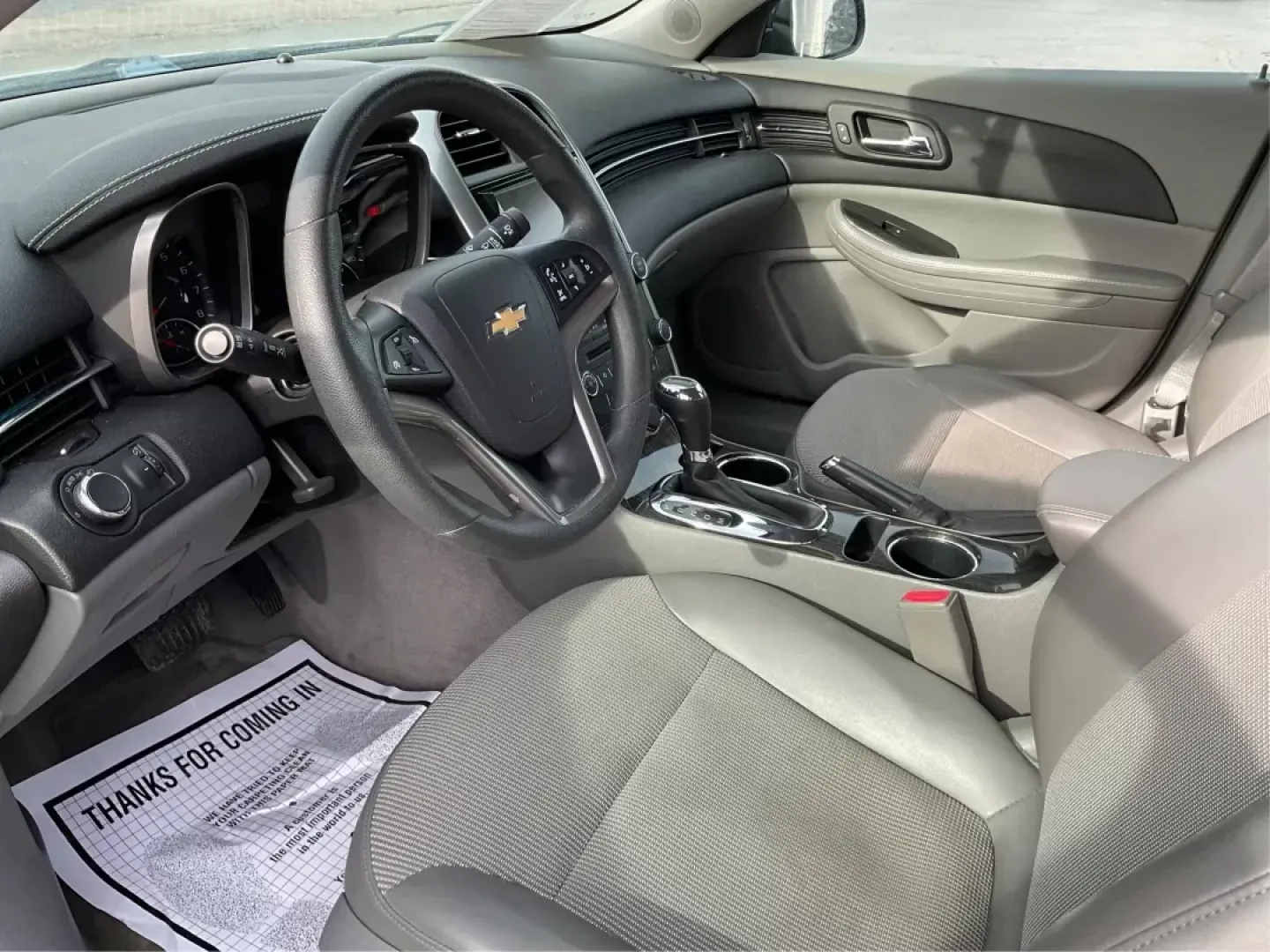 2015 Chevrolet Malibu 1LT (1G11C5SL4FF) with an ECOTEC 2.5L I-4 gasoline direct injection engine, located at 1184 Kauffman Ave, Fairborn, OH, 45324, (937) 908-9800, 39.807072, -84.030914 - **Unleash Your Daily Commute with the 2015 Chevrolet Malibu 1LT in Fairborn, OH!**<br /> <br /> Are you tired of long commutes and looking for a reliable, stylish sedan that fits your lifestyle without breaking the bank? Look no further! The 2015 Chevrolet Malibu 1LT, available at Advantage Car and - Photo#8