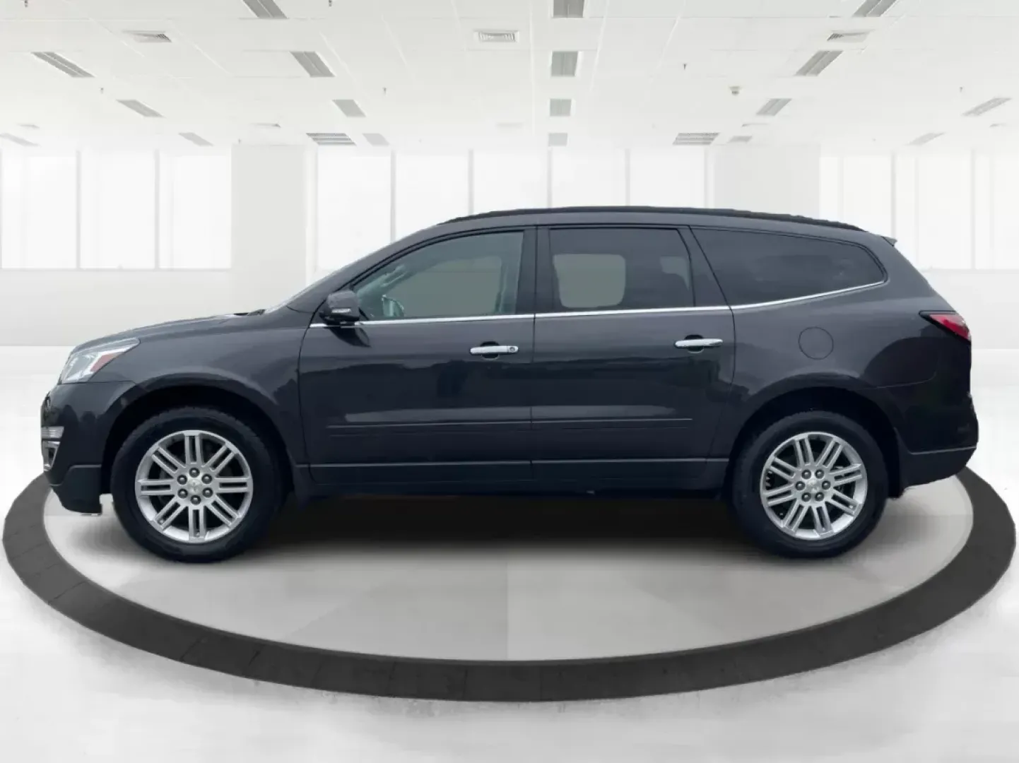2015 Chevrolet Traverse 1LT (1GNKVGKD8FJ) with an 3.6L V-6 gasoline direct injection engine, located at 4508 South Dixie Dr, Moraine, OH, 45439, (937) 908-9800, 39.689976, -84.218452 - Third Row - Photo#5