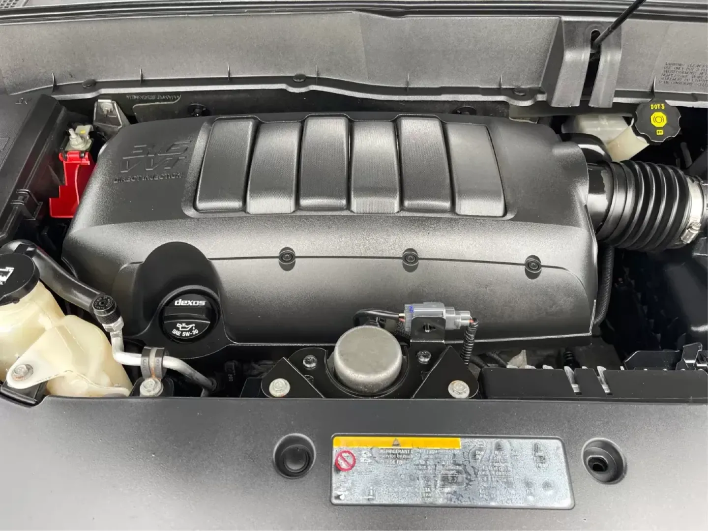 2015 Chevrolet Traverse 1LT (1GNKVGKD8FJ) with an 3.6L V-6 gasoline direct injection engine, located at 4508 South Dixie Dr, Moraine, OH, 45439, (937) 908-9800, 39.689976, -84.218452 - Third Row - Photo#10
