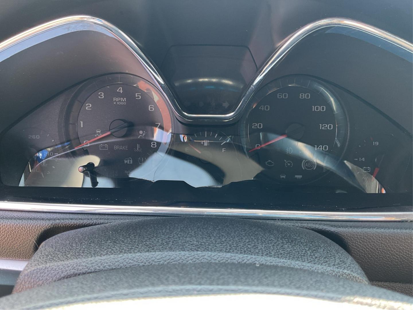 2015 Chevrolet Traverse 1LT (1GNKVGKD9FJ) with an 3.6L V-6 gasoline direct injection engine, located at 401 Woodman Dr, Riverside, OH, 45431, (937) 908-9800, 39.760899, -84.123421 - 2015 Chevrolet Traverse 1LT - Photo#14
