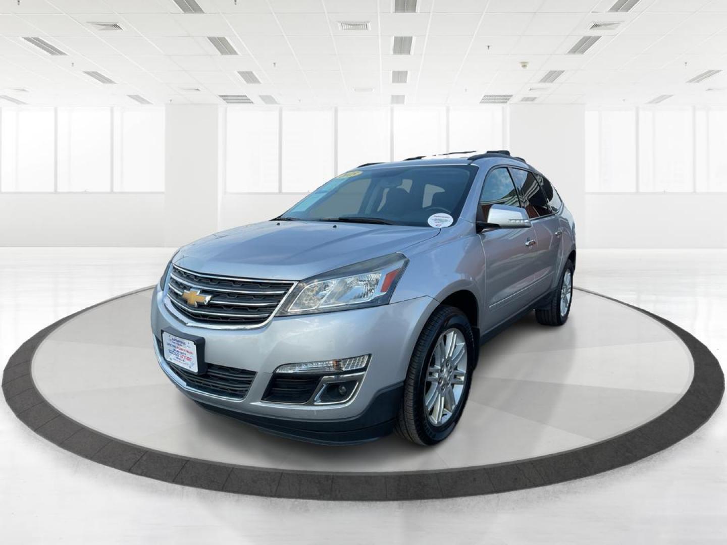 2015 Chevrolet Traverse 1LT (1GNKVGKD9FJ) with an 3.6L V-6 gasoline direct injection engine, located at 401 Woodman Dr, Riverside, OH, 45431, (937) 908-9800, 39.760899, -84.123421 - 2015 Chevrolet Traverse 1LT - Photo#7