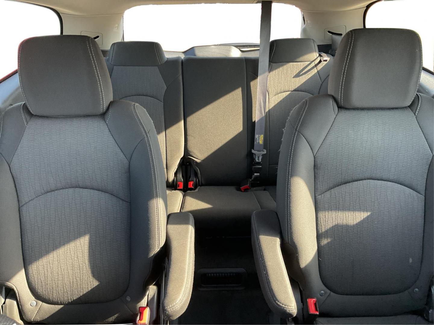 2015 Chevrolet Traverse 2LT (1GNKRHKD0FJ) with an 3.6L V-6 gasoline direct injection engine, located at 1099 N County Rd 25A , Troy, OH, 45373, (937) 908-9800, 40.057079, -84.212883 - Third Row - Photo#12