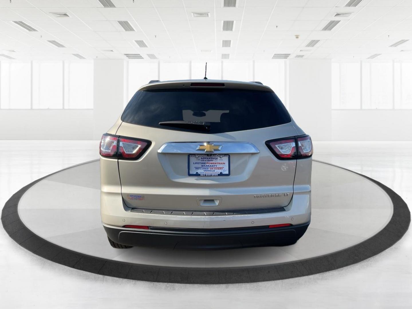 2015 Chevrolet Traverse 2LT (1GNKRHKD0FJ) with an 3.6L V-6 gasoline direct injection engine, located at 1099 N County Rd 25A , Troy, OH, 45373, (937) 908-9800, 40.057079, -84.212883 - Third Row - Photo#3
