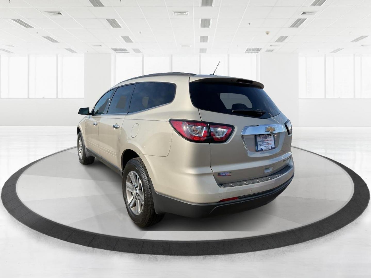 2015 Chevrolet Traverse 2LT (1GNKRHKD0FJ) with an 3.6L V-6 gasoline direct injection engine, located at 1099 N County Rd 25A , Troy, OH, 45373, (937) 908-9800, 40.057079, -84.212883 - Third Row - Photo#4