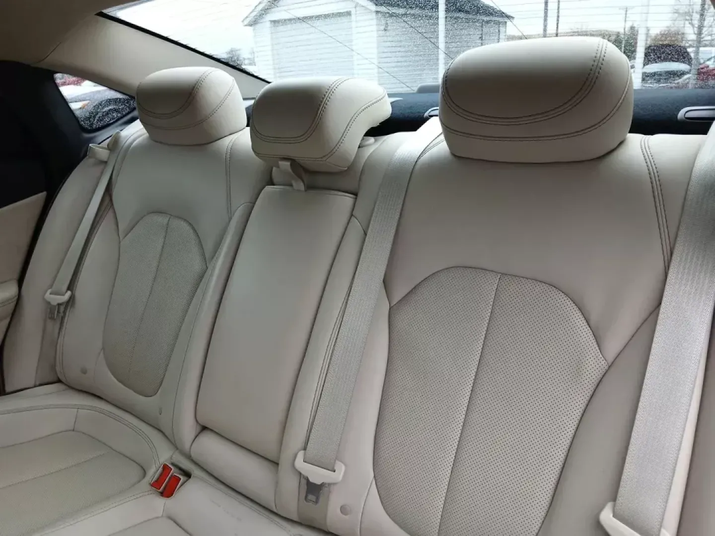 2015 Chrysler 200 C AWD (1C3CCCEG3FN) with an 3.6L V6 DOHC 24V FFV engine, 9-Speed Automatic transmission, located at 1184 Kauffman Ave, Fairborn, OH, 45324, (937) 908-9800, 39.807072, -84.030914 - 2015 Chrysler 200 C AWD - Photo#9