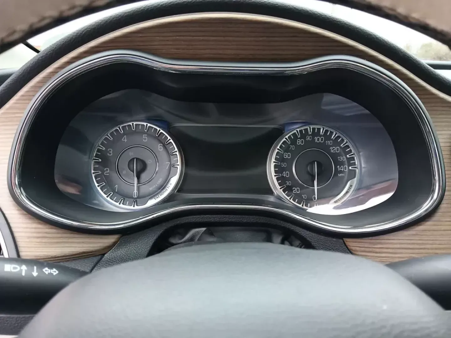 2015 Chrysler 200 C AWD (1C3CCCEG3FN) with an 3.6L V6 DOHC 24V FFV engine, 9-Speed Automatic transmission, located at 1184 Kauffman Ave, Fairborn, OH, 45324, (937) 908-9800, 39.807072, -84.030914 - 2015 Chrysler 200 C AWD - Photo#14