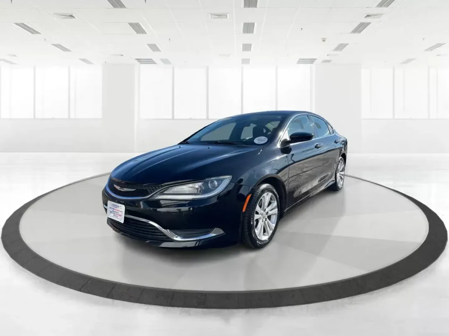 2015 Chrysler 200 Limited (1C3CCCAB8FN) with an Other engine, located at 1184 Kauffman Ave, Fairborn, OH, 45324, (937) 908-9800, 39.807072, -84.030914 - 2015 Chrysler 200 Limited - Photo#7