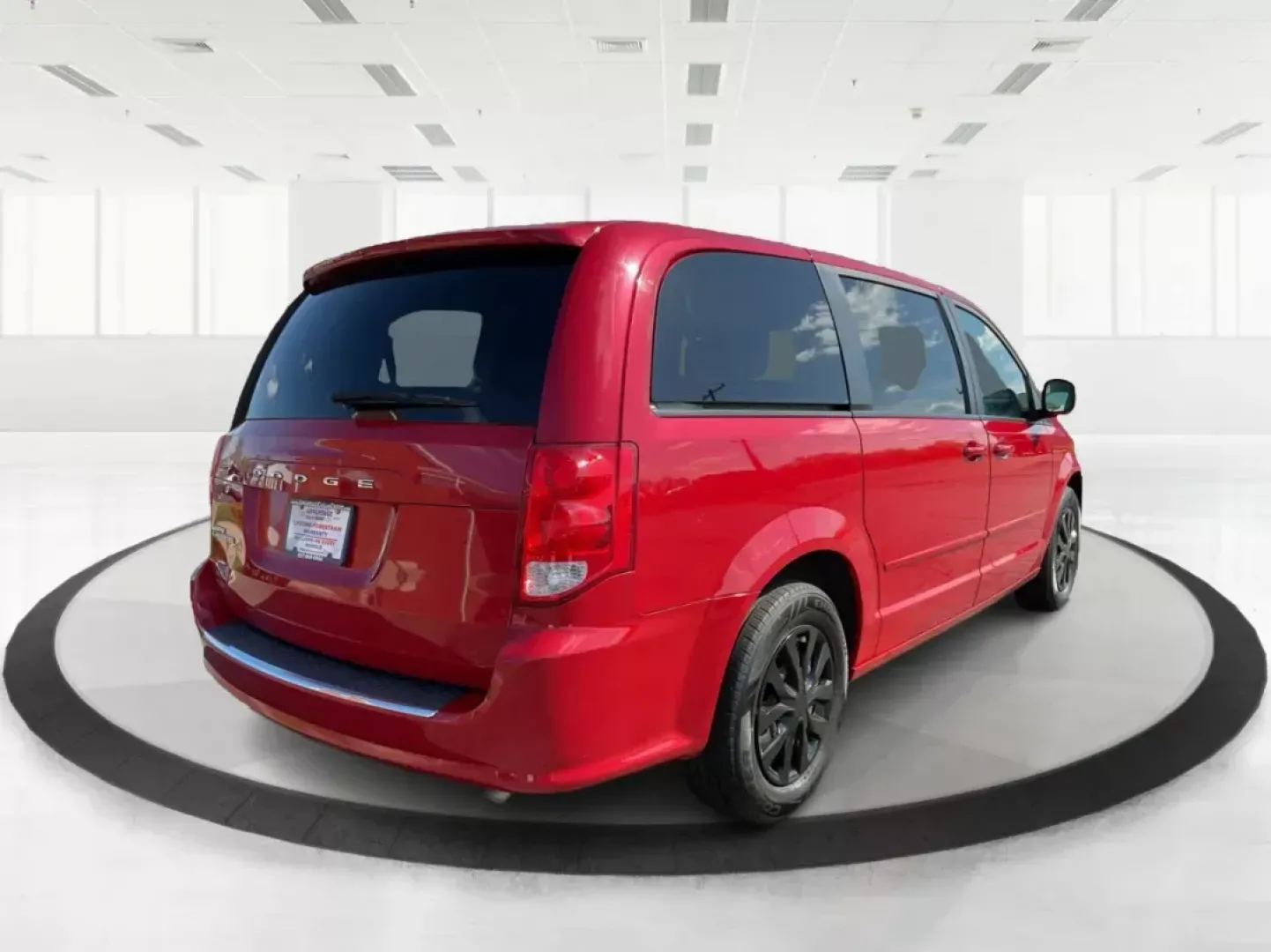 2015 Dodge Grand Caravan SE (2C4RDGBG9FR) with an 3.6L V-6 DOHC engine, located at 401 Woodman Dr, Riverside, OH, 45431, (937) 908-9800, 39.760899, -84.123421 - **Explore Life's Journeys with the 2015 Dodge Grand Caravan SE at Advantage Car and Credit!**<br /> <br /> Are you ready to elevate your family adventures, weekend getaways, or daily commutes? The 2015 Dodge Grand Caravan SE is your perfect companion, designed for versatility and comfort. Priced com - Photo#2