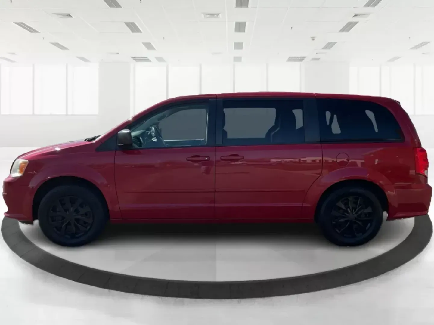 2015 Dodge Grand Caravan SE (2C4RDGBG9FR) with an 3.6L V-6 DOHC engine, located at 401 Woodman Dr, Riverside, OH, 45431, (937) 908-9800, 39.760899, -84.123421 - **Explore Life's Journeys with the 2015 Dodge Grand Caravan SE at Advantage Car and Credit!**<br /> <br /> Are you ready to elevate your family adventures, weekend getaways, or daily commutes? The 2015 Dodge Grand Caravan SE is your perfect companion, designed for versatility and comfort. Priced com - Photo#5