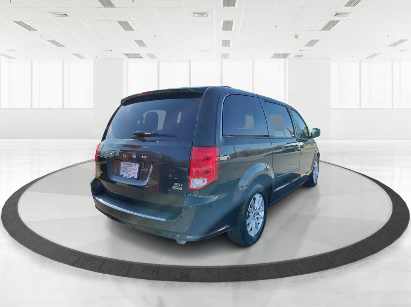 2015 Dodge Grand Caravan SXT (2C4RDGCG0FR) with an 3.6L V-6 DOHC engine, located at 8750 N County Rd 25A, Piqua, OH, 45356, (937) 908-9800, 40.164391, -84.232513 - 2015 Dodge Grand Caravan SXT - Photo#2
