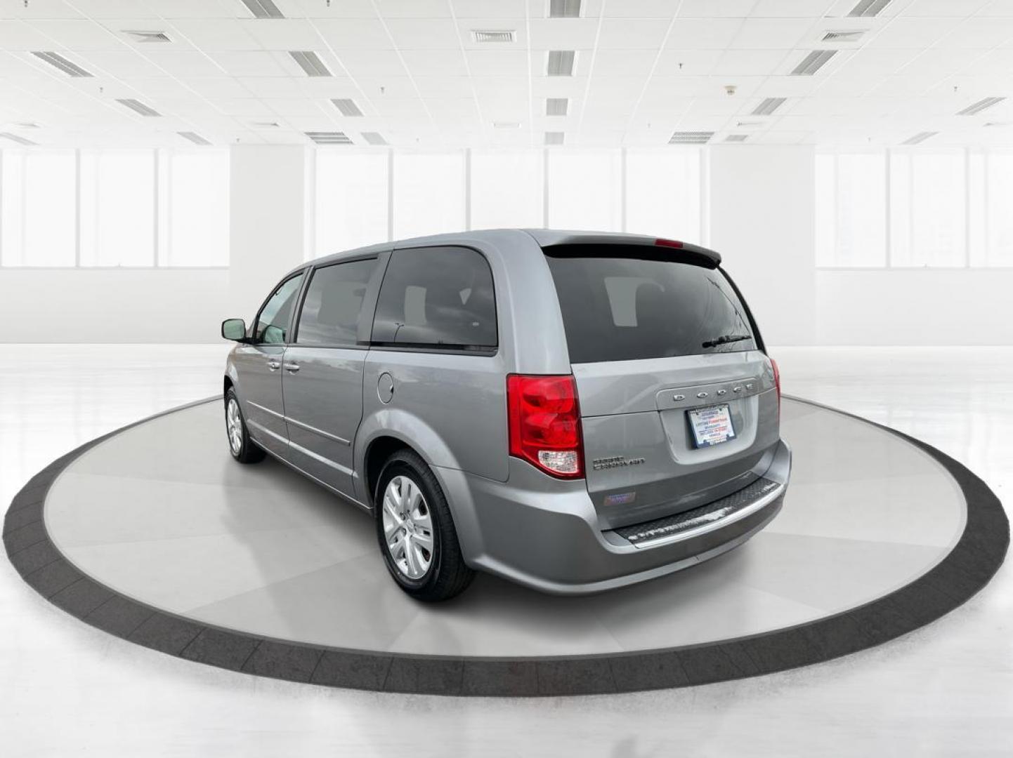 2015 Dodge Grand Caravan SE (2C4RDGBG9FR) with an Other engine, located at 1099 N County Rd 25A , Troy, OH, 45373, (937) 908-9800, 40.057079, -84.212883 - 2015 Dodge Grand Caravan SE - Photo#4
