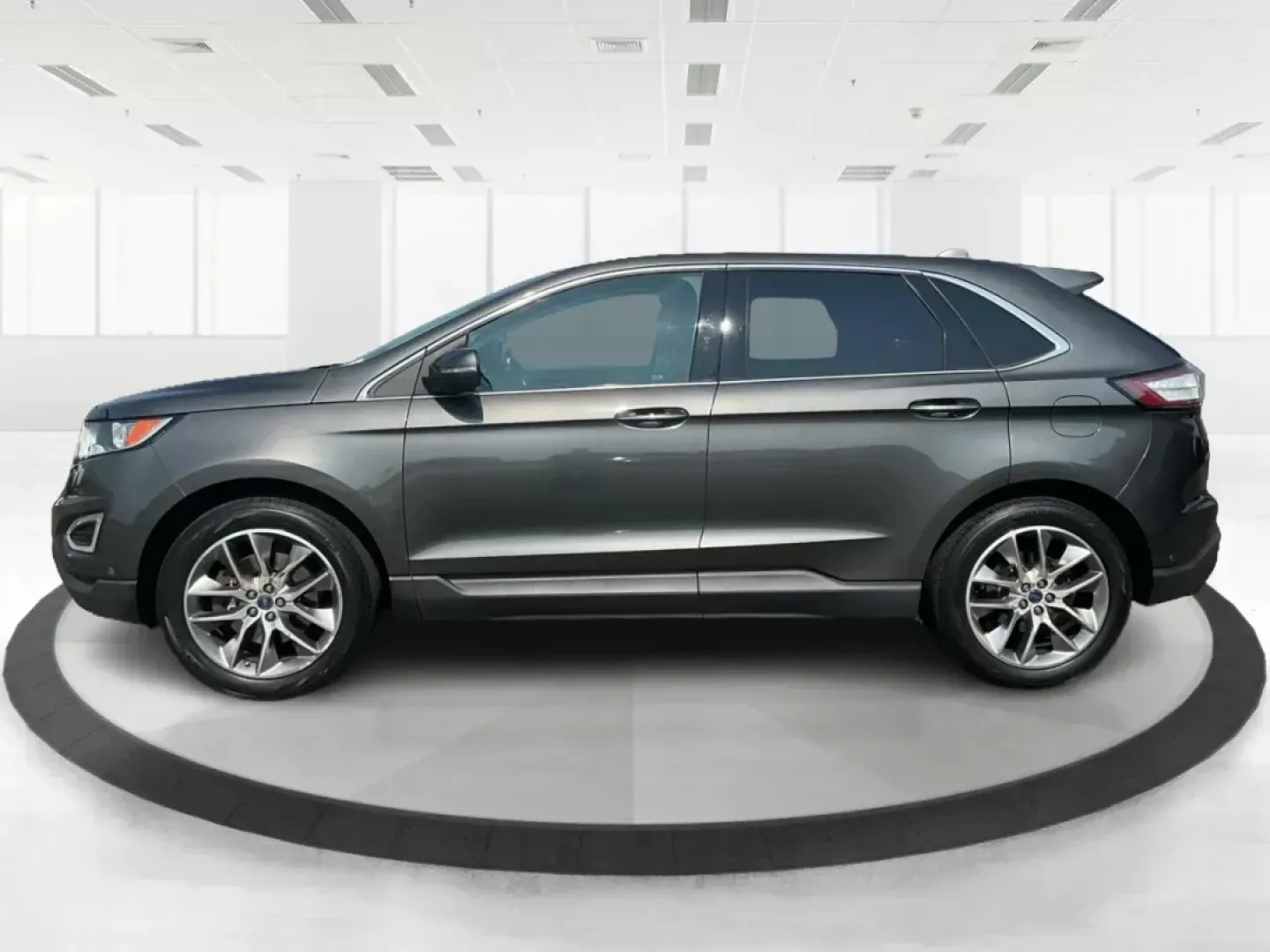 2015 Ford Edge Titanium (2FMPK4K82FB) with an Other engine, located at 4508 South Dixie Dr, Moraine, OH, 45439, (937) 908-9800, 39.689976, -84.218452 - 2015 Ford Edge Titanium - Photo#5