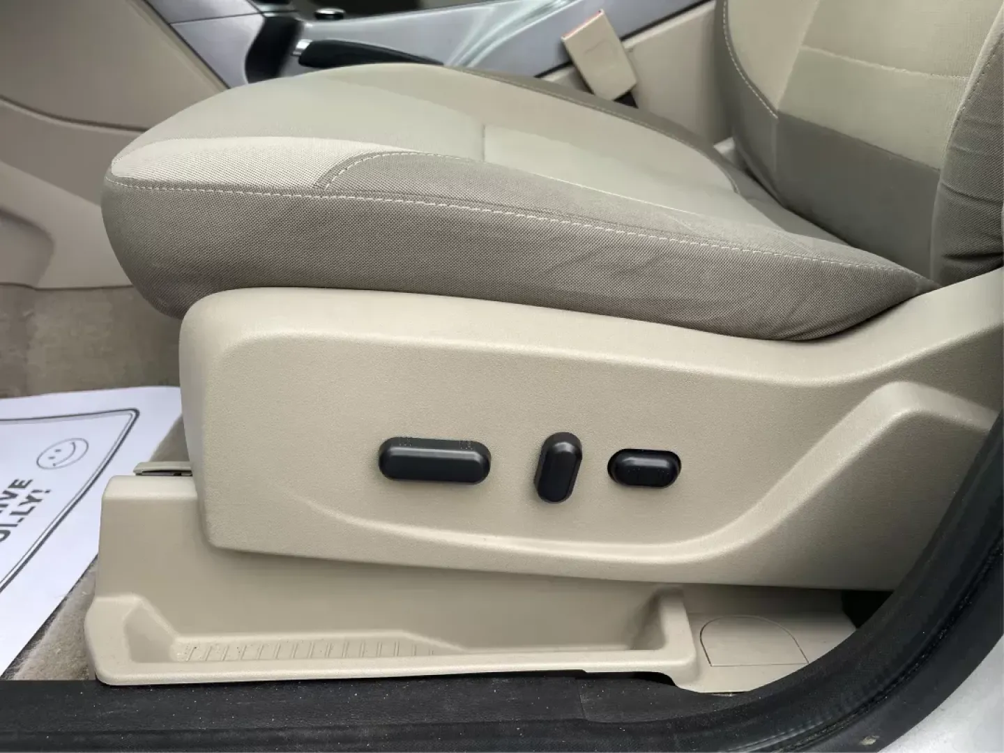 2015 Ford Escape SE (1FMCU9G9XFU) with an Other engine, located at 8750 N County Rd 25A, Piqua, OH, 45356, (937) 908-9800, 40.164391, -84.232513 - 2015 Ford Escape SE - Photo#16