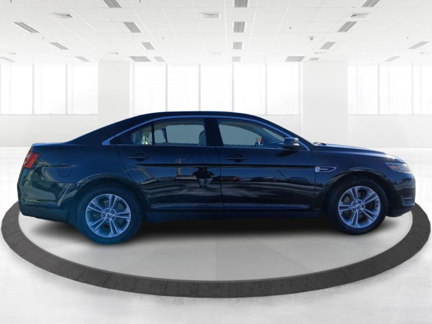 2015 Ford Taurus SEL (1FAHP2E87FG) with an 3.5L V6 DOHC 24V engine, located at 1099 N County Rd 25A , Troy, OH, 45373, (937) 908-9800, 40.057079, -84.212883 - 2015 Ford Taurus SEL - Photo#1
