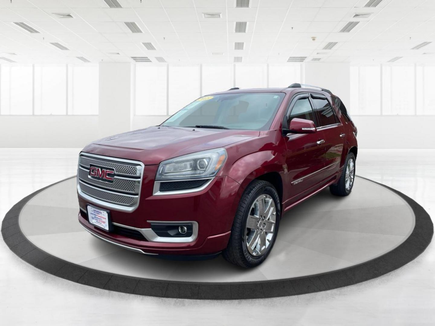 2015 GMC Acadia Denali (1GKKVTKD9FJ) with an 3.6L V-6 gasoline direct injection engine, located at 8750 N County Rd 25A, Piqua, OH, 45356, (937) 908-9800, 40.164391, -84.232513 - Third Row - Photo#7