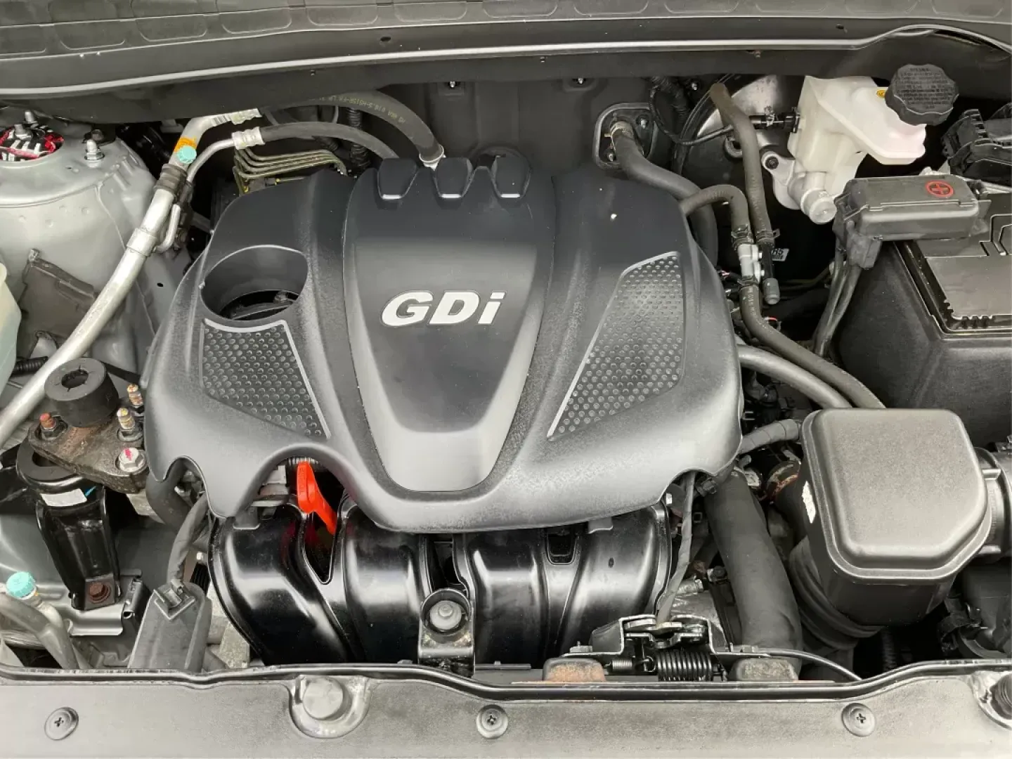 2015 Hyundai Tucson SE (KM8JUCAG2FU) with an Theta II 2.4L I-4 gasoline direct injection engine, located at 880 E. National Road, Vandalia, OH, 45377, (937) 908-9800, 39.891918, -84.183594 - 2015 Hyundai Tucson SE - Photo#10