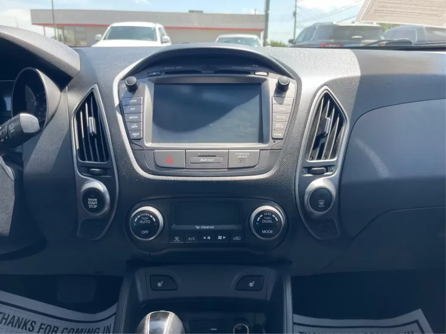 2015 Hyundai Tucson Limited (KM8JUCAG0FU) with an Theta II 2.4L I-4 gasoline direct injection engine, located at 401 Woodman Dr, Riverside, OH, 45431, (937) 908-9800, 39.760899, -84.123421 - Elevate your adventures with the 2015 Hyundai Tucson Limited, an exceptional SUV that blends style, comfort, and practicality-perfect for families, commuters, and weekend warriors alike. Whether you're navigating the bustling streets of Fairborn or planning a scenic road trip to nearby attractions l - Photo#12