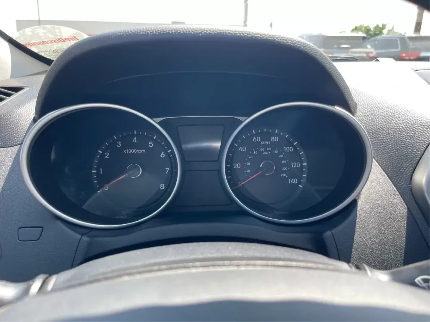 2015 Hyundai Tucson Limited (KM8JUCAG0FU) with an Theta II 2.4L I-4 gasoline direct injection engine, located at 401 Woodman Dr, Riverside, OH, 45431, (937) 908-9800, 39.760899, -84.123421 - Elevate your adventures with the 2015 Hyundai Tucson Limited, an exceptional SUV that blends style, comfort, and practicality-perfect for families, commuters, and weekend warriors alike. Whether you're navigating the bustling streets of Fairborn or planning a scenic road trip to nearby attractions l - Photo#14