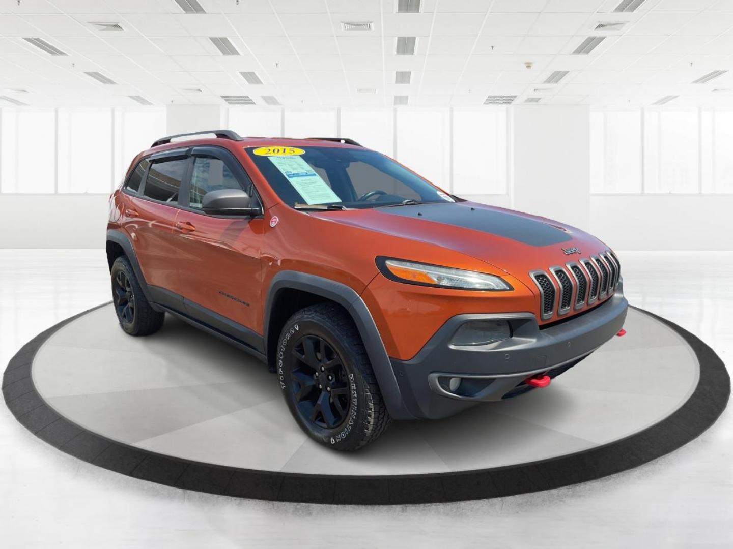 2015 Jeep Cherokee Trailhawk 4WD (1C4PJMBSXFW) with an 3.2L V6 DOHC 24V engine, 9-Speed Automatic transmission, located at 4508 South Dixie Dr, Moraine, OH, 45439, (937) 908-9800, 39.689976, -84.218452 - 2015 Jeep Cherokee Trailhawk 4WD - Photo#0