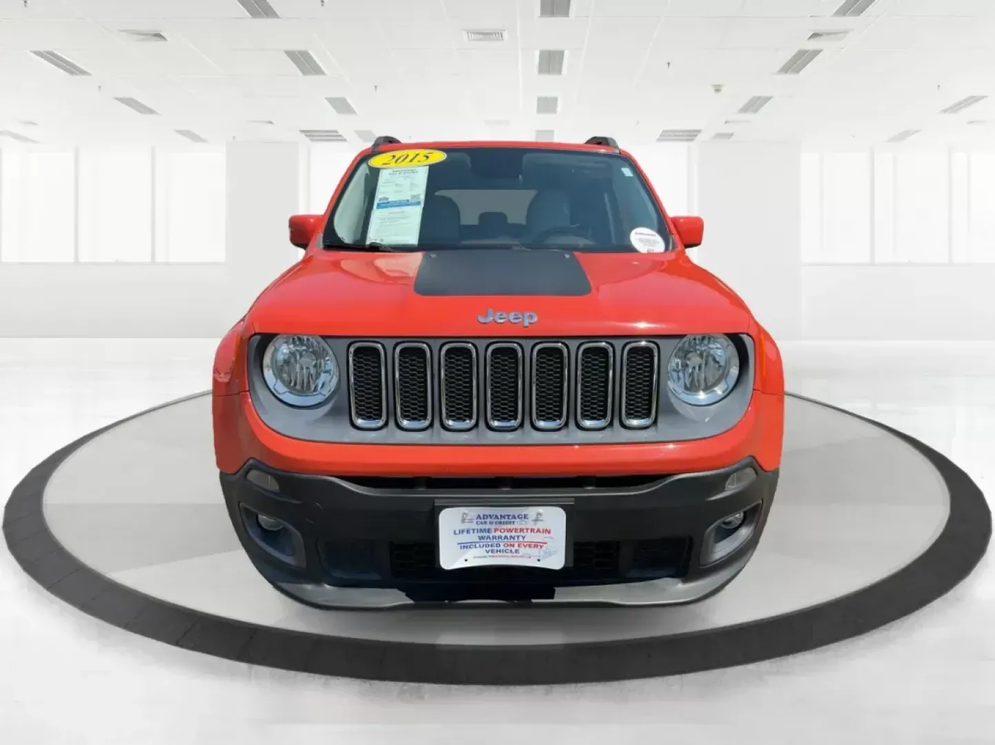 2015 Jeep Renegade Latitude 4WD (ZACCJBBT2FP) with an 2.4L L4 DOHC 16V engine, 6-Speed Manual transmission, located at 1184 Kauffman Ave, Fairborn, OH, 45324, (937) 908-9800, 39.807072, -84.030914 - **Discover Your Next Adventure with the 2015 Jeep Renegade Latitude 4WD at Advantage Car and Credit!**<br /> <br /> Are you ready to embrace a lifestyle filled with adventure and exploration? The 2015 Jeep Renegade Latitude 4WD is your perfect companion for weekend getaways, family outings, and dail - Photo#6