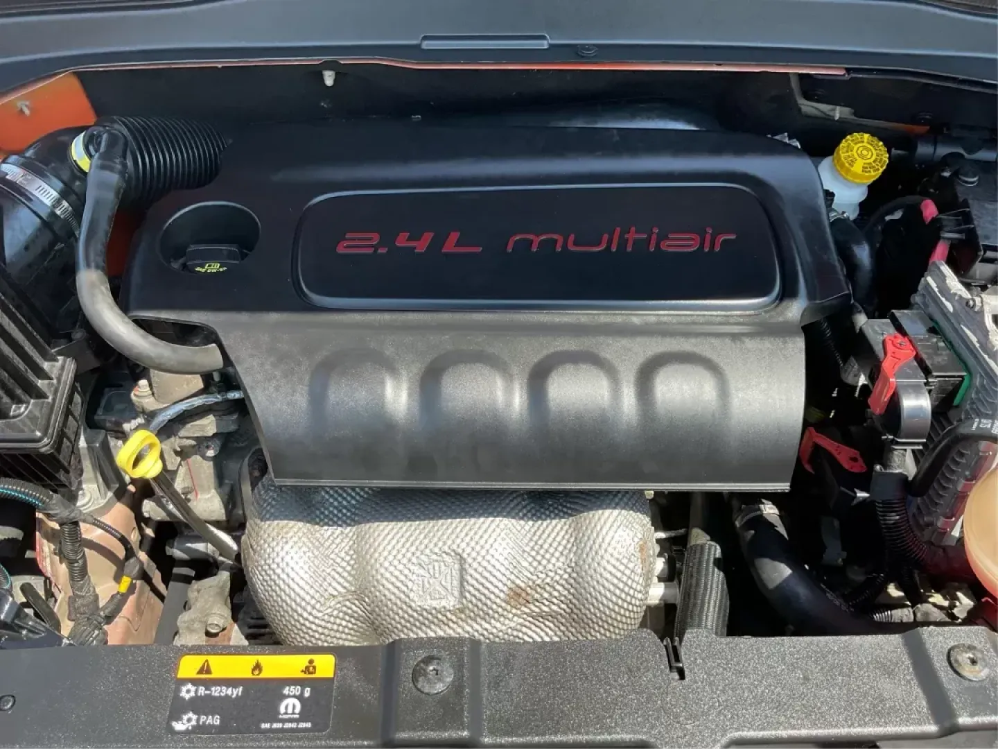 2015 Jeep Renegade Latitude 4WD (ZACCJBBT2FP) with an 2.4L L4 DOHC 16V engine, 6-Speed Manual transmission, located at 1184 Kauffman Ave, Fairborn, OH, 45324, (937) 908-9800, 39.807072, -84.030914 - **Discover Your Next Adventure with the 2015 Jeep Renegade Latitude 4WD at Advantage Car and Credit!**<br /> <br /> Are you ready to embrace a lifestyle filled with adventure and exploration? The 2015 Jeep Renegade Latitude 4WD is your perfect companion for weekend getaways, family outings, and dail - Photo#10
