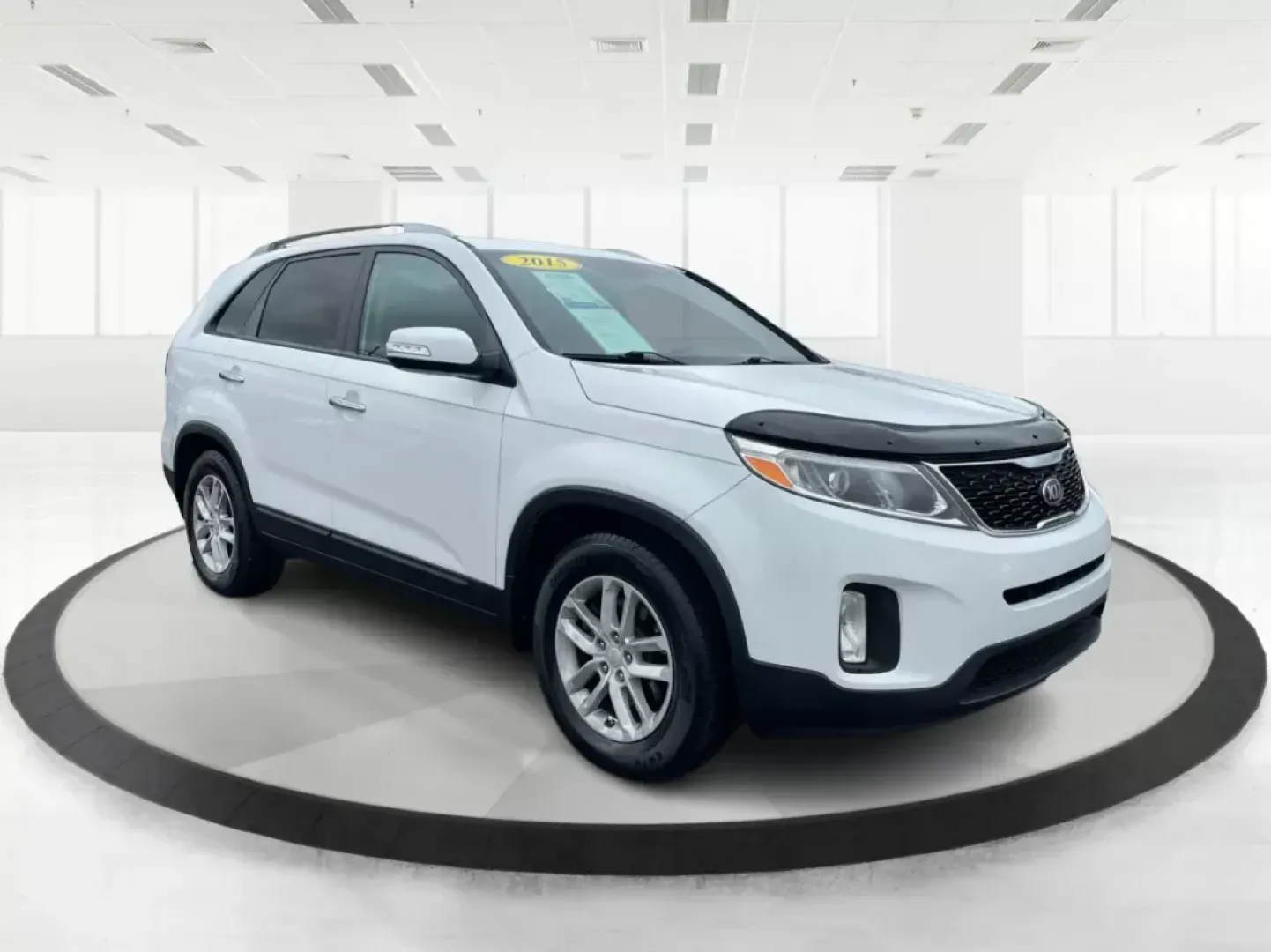 2015 Kia Sorento LX (5XYKT4A61FG) with an 2.4L I-4 gasoline direct injection engine, located at 8750 N County Rd 25A, Piqua, OH, 45356, (937) 908-9800, 40.164391, -84.232513 - 2015 Kia Sorento LX - Photo#0