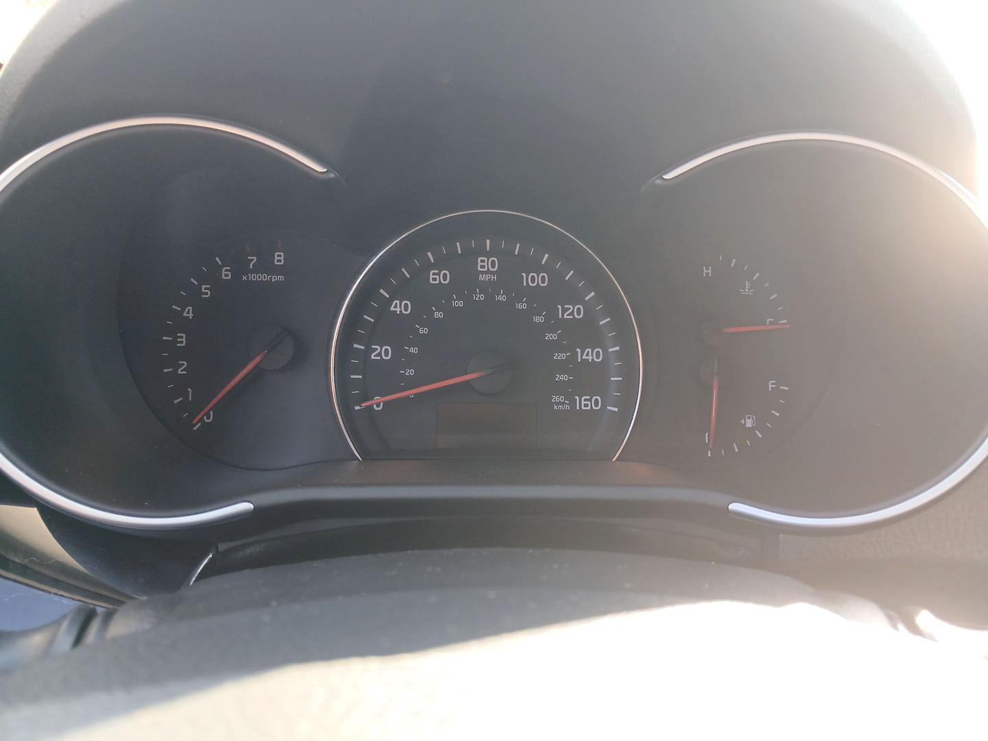 2015 Kia Sorento LX AWD (5XYKTDA64FG) with an 2.4L L4 DOHC 16V engine, 6-Speed Automatic transmission, located at 1099 N County Rd 25A , Troy, OH, 45373, (937) 908-9800, 40.057079, -84.212883 - Third Row - Photo#14