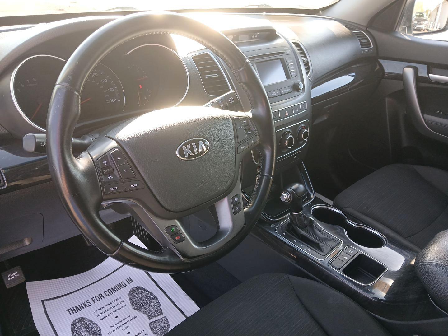 2015 Kia Sorento LX AWD (5XYKTDA64FG) with an 2.4L L4 DOHC 16V engine, 6-Speed Automatic transmission, located at 1099 N County Rd 25A , Troy, OH, 45373, (937) 908-9800, 40.057079, -84.212883 - Third Row - Photo#8