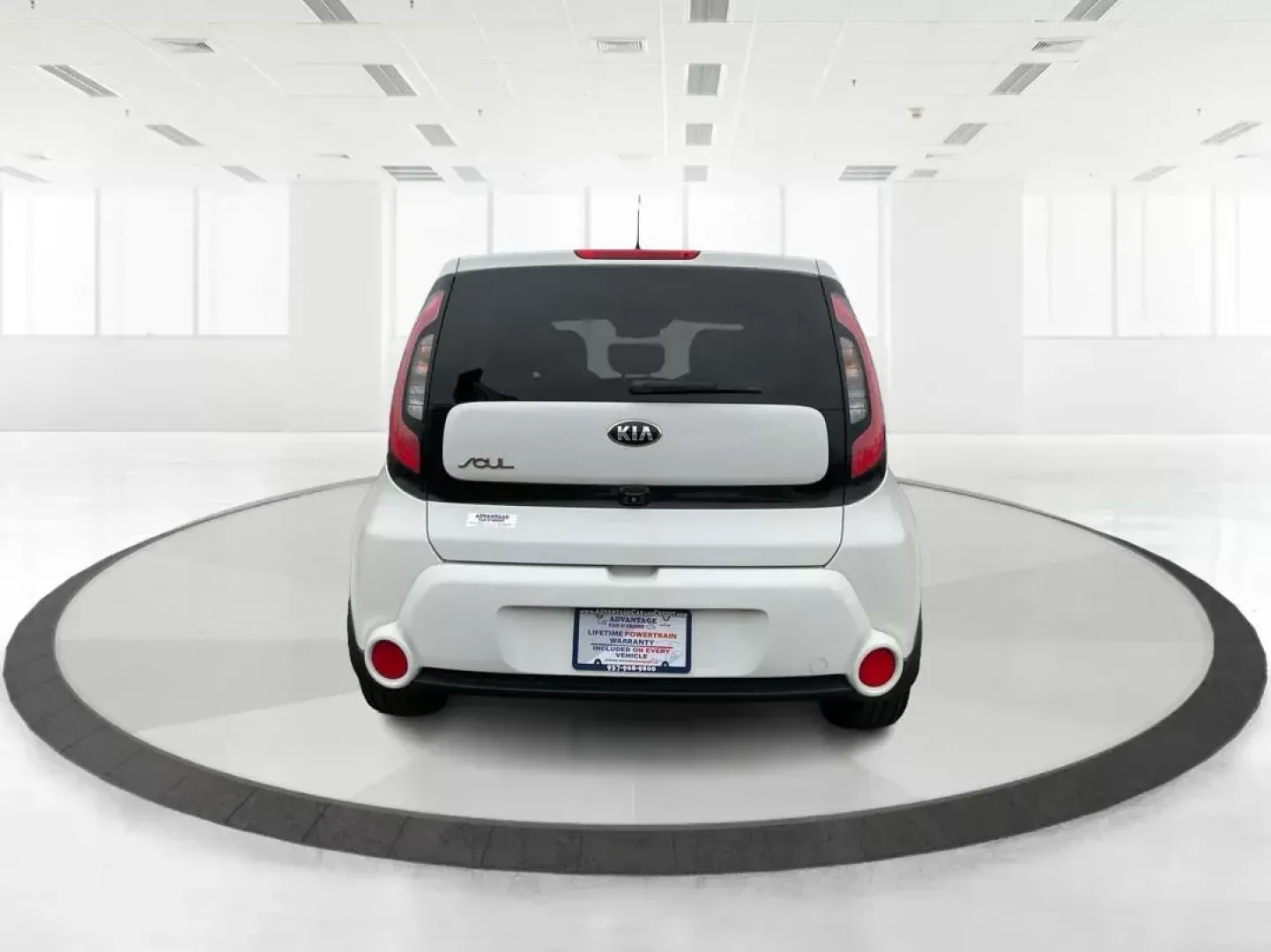 2015 Kia Soul ! (KNDJX3A56F7) with an Other engine, located at 8750 N County Rd 25A, Piqua, OH, 45356, (937) 908-9800, 40.164391, -84.232513 - 2015 Kia Soul ! - Photo#4