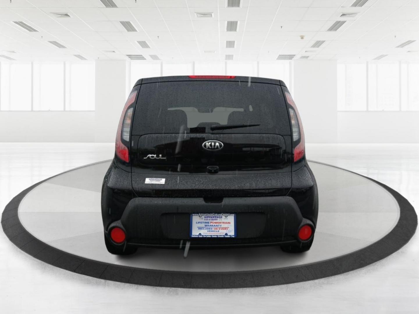2015 Kia Soul Base (KNDJN2A26F7) with an 1.6L L4 DOHC 16V engine, located at 1184 Kauffman Ave, Fairborn, OH, 45324, (937) 908-9800, 39.807072, -84.030914 - 2015 Kia Soul Base - Photo#3