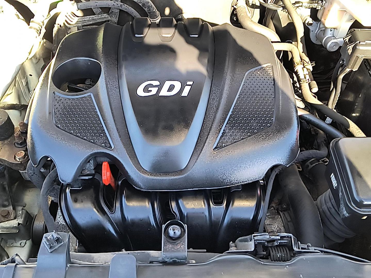 2015 Kia Sportage LX (KNDPBCACXF7) with an Other engine, located at 401 Woodman Dr, Riverside, OH, 45431, (937) 908-9800, 39.760899, -84.123421 - 2015 Kia Sportage LX - Photo#10