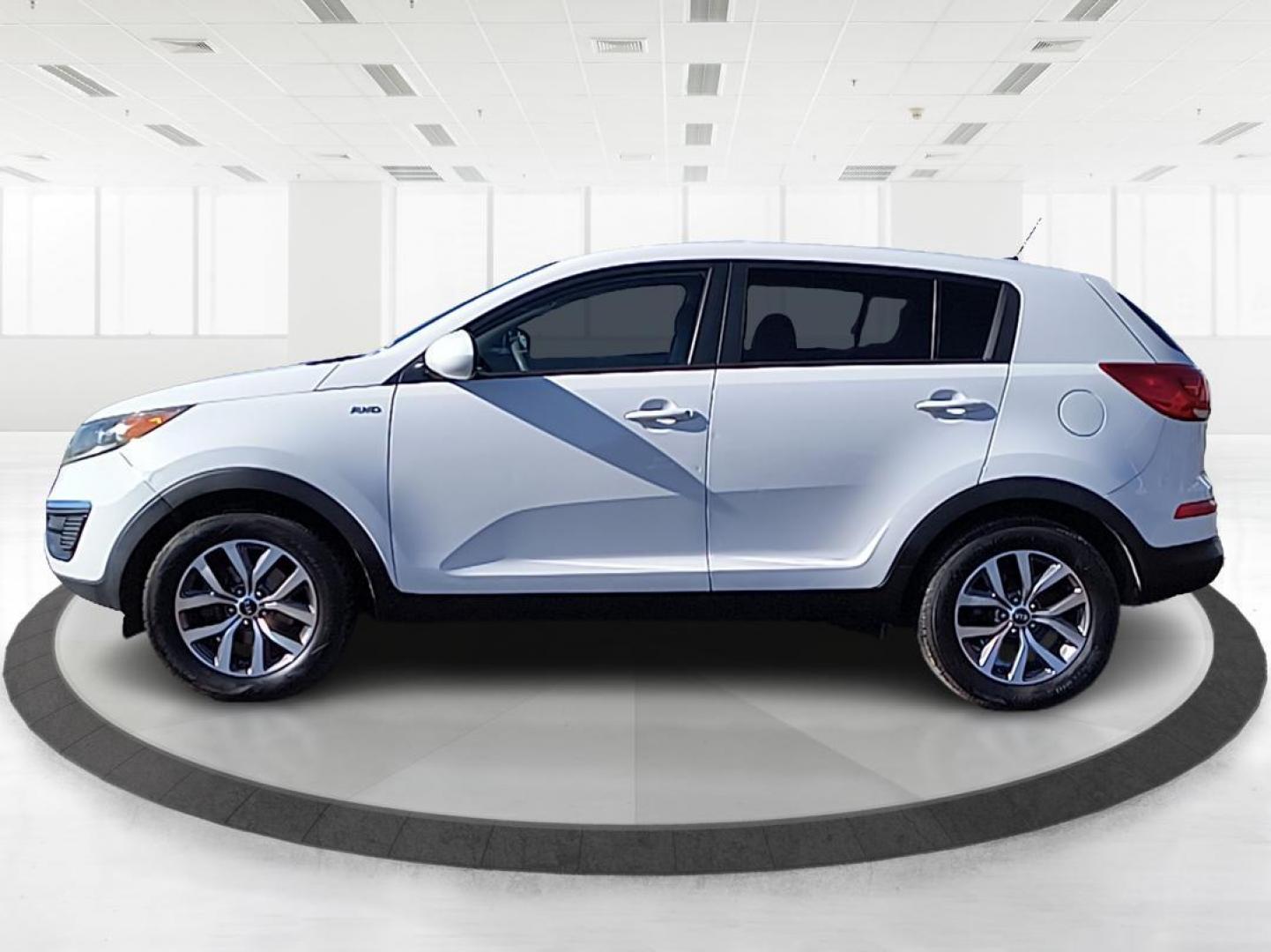 2015 Kia Sportage LX (KNDPBCACXF7) with an Other engine, located at 401 Woodman Dr, Riverside, OH, 45431, (937) 908-9800, 39.760899, -84.123421 - 2015 Kia Sportage LX - Photo#5