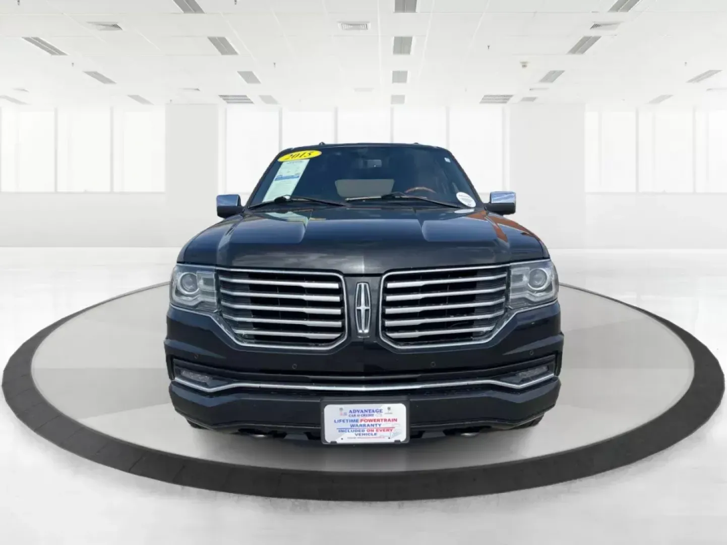 2015 Lincoln Navigator Base (5LMJJ2JT1FE) with an Other engine, located at 1184 Kauffman Ave, Fairborn, OH, 45324, (937) 908-9800, 39.807072, -84.030914 - Third Row - Photo#6