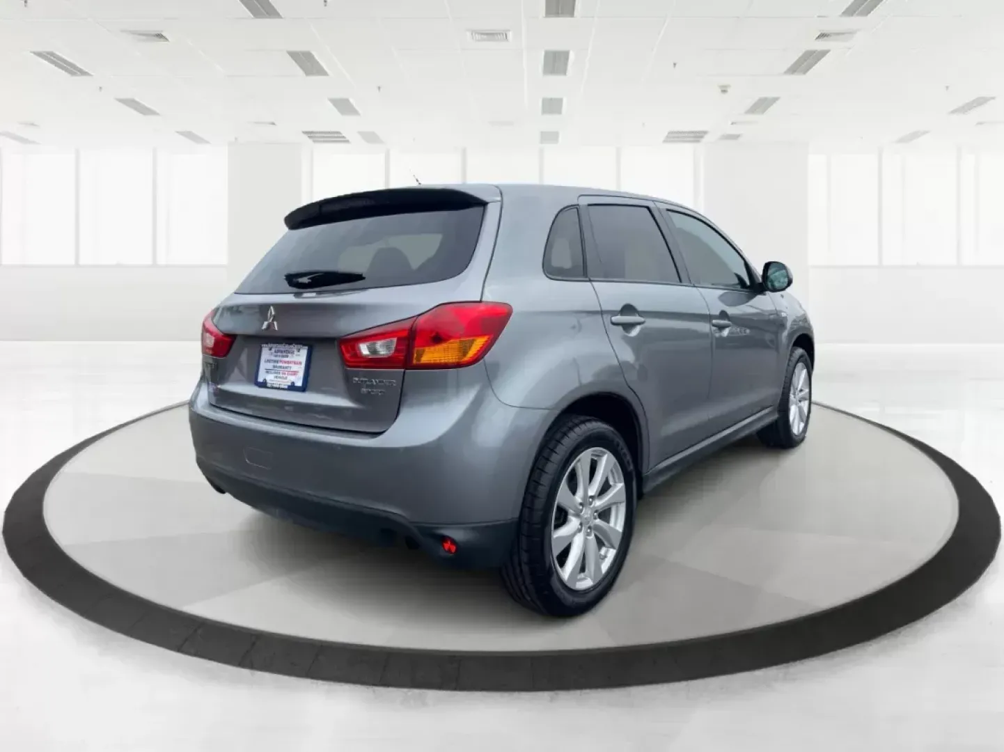 2015 Mitsubishi Outlander Sport ES (4A4AP3AUXFE) with an 2L I-4 DOHC engine, located at 4508 South Dixie Dr, Moraine, OH, 45439, (937) 908-9800, 39.689976, -84.218452 - **Adventure Awaits with the 2015 Mitsubishi Outlander Sport - Perfect for Your Active Lifestyle!**<br /> <br /> Are you ready to elevate your weekend getaways or daily commutes? Look no further than this stunning 2015 Mitsubishi Outlander Sport ES, available now at Advantage Car and Credit in Fairbo - Photo#2