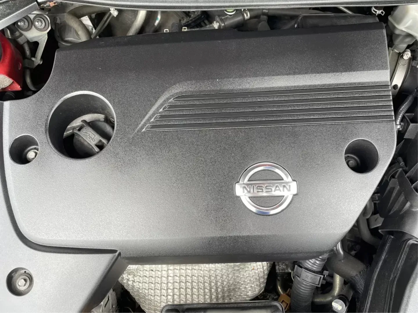 2015 Nissan Altima 2.5 SL (1N4AL3APXFC) with an 2.5L I-4 DOHC engine, located at 880 E. National Road, Vandalia, OH, 45377, (937) 908-9800, 39.891918, -84.183594 - **Embrace the Drive: Discover Your New 2015 Nissan Altima at Advantage Car and Credit in Fairborn, OH**<br /> <br /> Are you in the market for a reliable sedan that fits seamlessly into your busy lifestyle? Look no further than this stunning 2015 Nissan Altima, perfect for commuters, growing familie - Photo#10